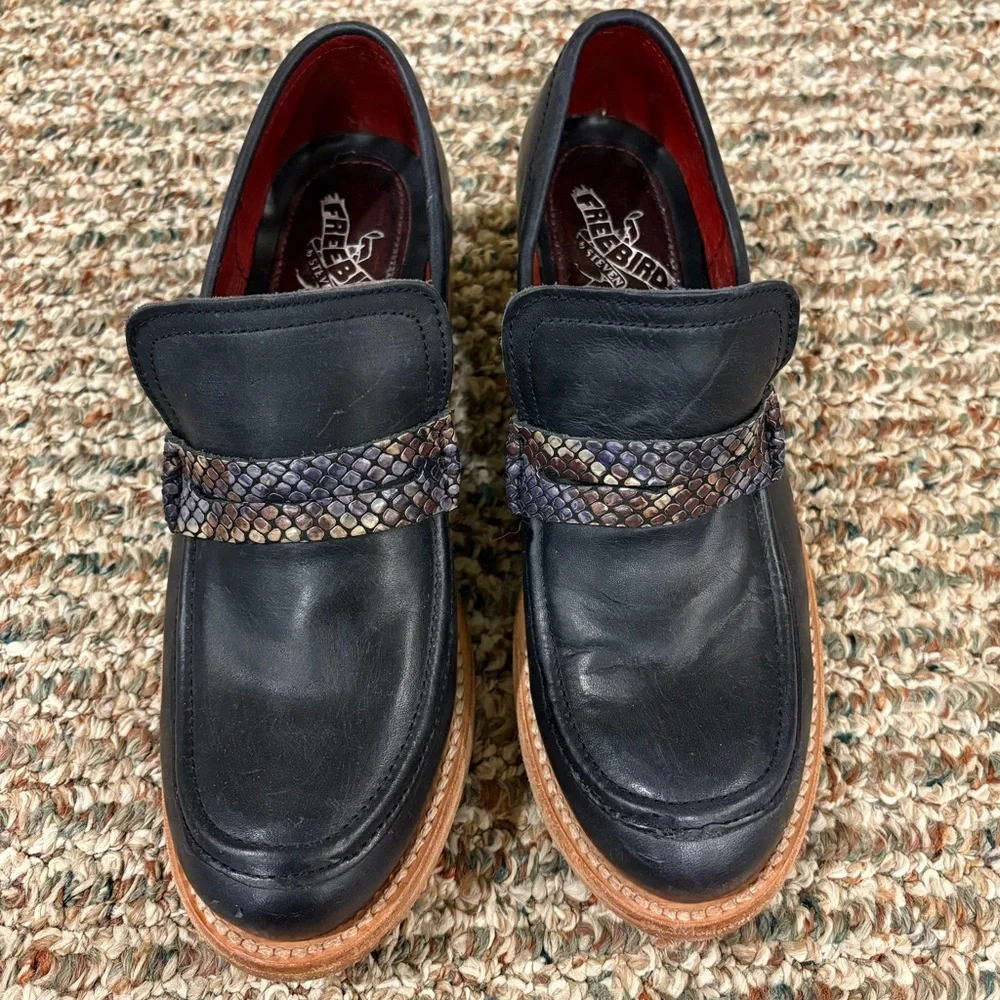 Freebird Macbeth Black Leather Women’s Loafers Sz.6